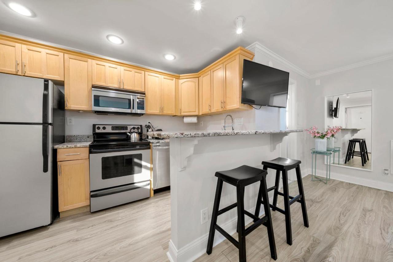 Local And Colorful Studio With Parking In Top Location Apartment Atlanta Ngoại thất bức ảnh